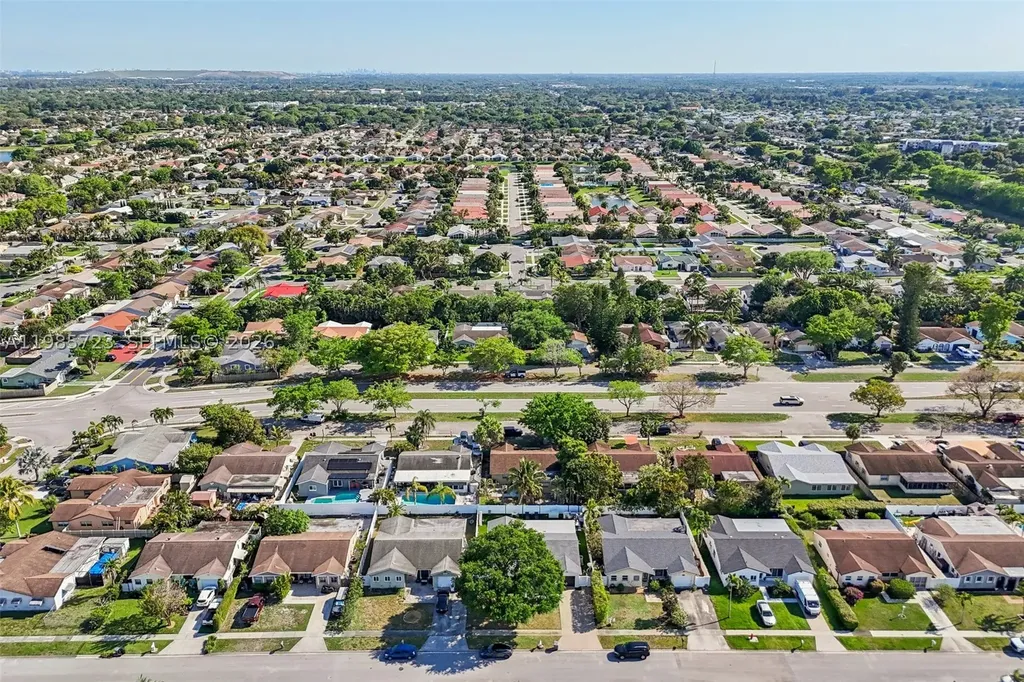 8900 SW 7th Street Boca Raton FL 33433