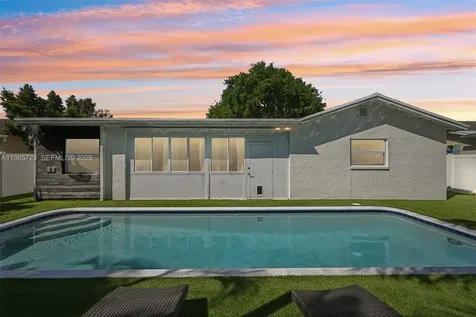 8900 SW 7th Street Boca Raton FL 33433