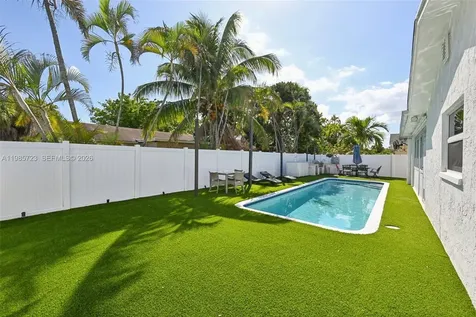 8900 SW 7th Street Boca Raton FL 33433