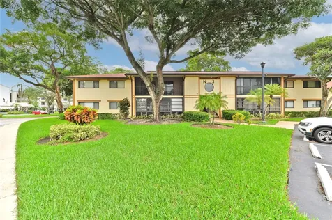 10959 W Clairmont Circle Tamarac FL 33321