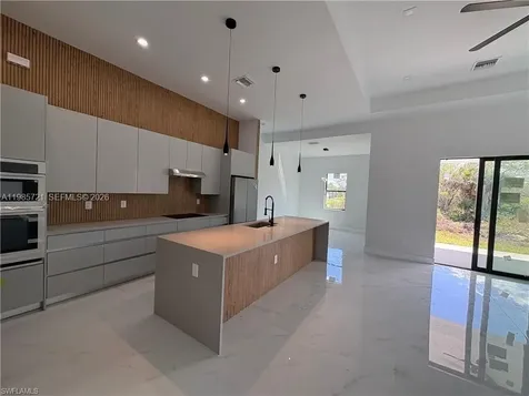 6186 N Everglades Boulevard Naples FL 34120