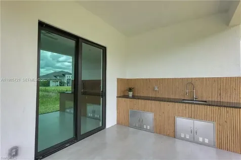 6186 N Everglades Boulevard Naples FL 34120