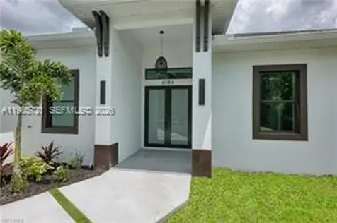 6186 N Everglades Boulevard Naples FL 34120
