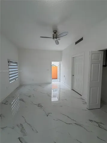 16242 SW 42nd Terrace Miami FL 33185