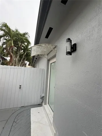 16242 SW 42nd Terrace Miami FL 33185