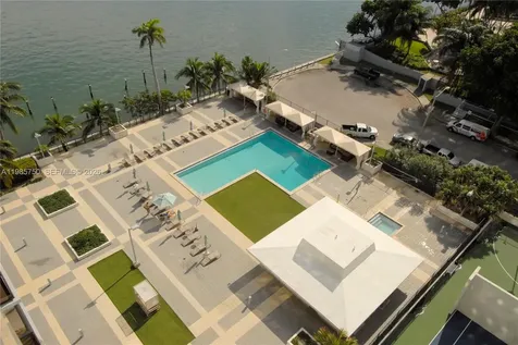 600 NE 36th Street Miami FL 33137