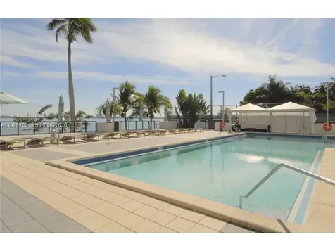 600 NE 36th Street Miami FL 33137