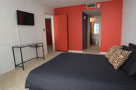 7601 E Treasure Drive North Bay Village FL 33141