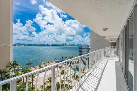 7601 E Treasure Drive North Bay Village FL 33141
