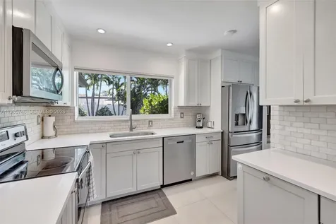 2506 NE 30th Street Fort Lauderdale FL 33306