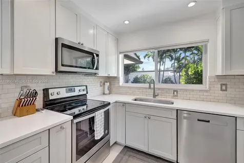 2506 NE 30th Street Fort Lauderdale FL 33306
