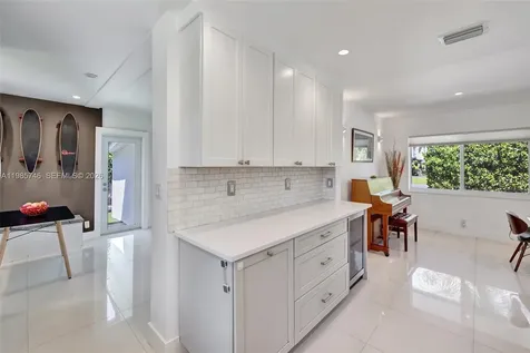 2506 NE 30th Street Fort Lauderdale FL 33306