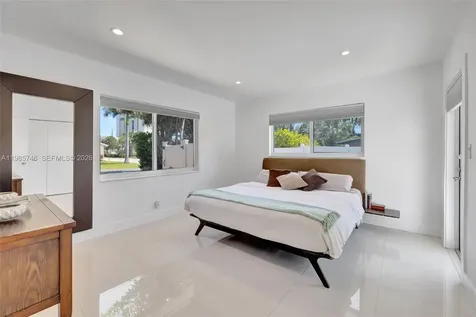 2506 NE 30th Street Fort Lauderdale FL 33306