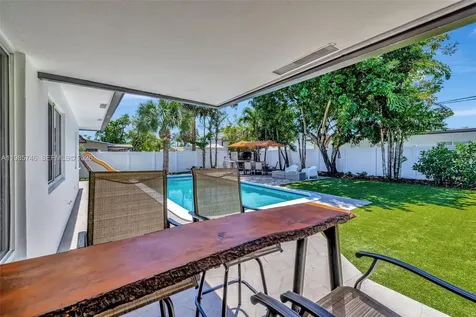2506 NE 30th Street Fort Lauderdale FL 33306