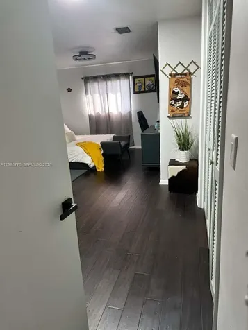 2827 Mckinley Street Hollywood FL 33020