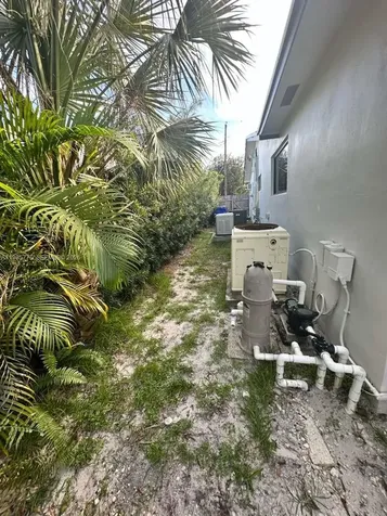 2827 Mckinley Street Hollywood FL 33020