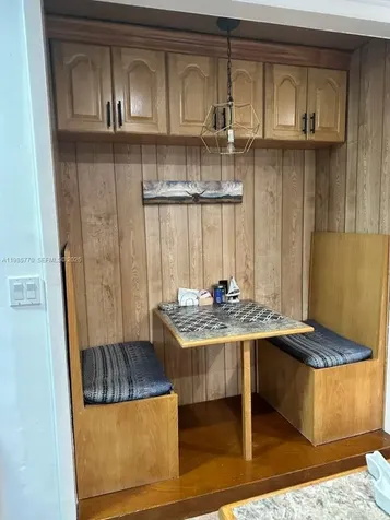 2827 Mckinley Street Hollywood FL 33020