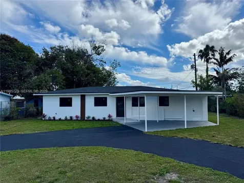 3810 NW 173rd Terrace Miami Gardens FL 33055