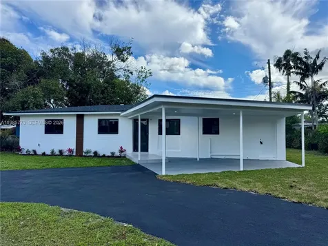3810 NW 173rd Terrace Miami Gardens FL 33055