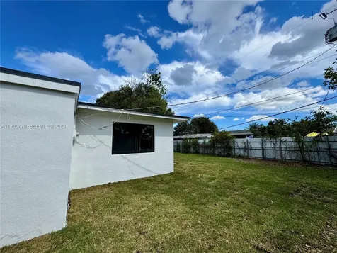 3810 NW 173rd Terrace Miami Gardens FL 33055