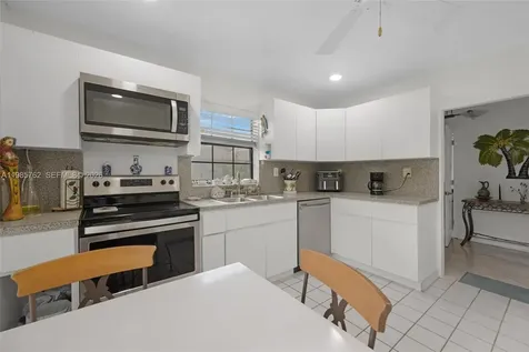 7506 SW 26th Court Davie FL 33314