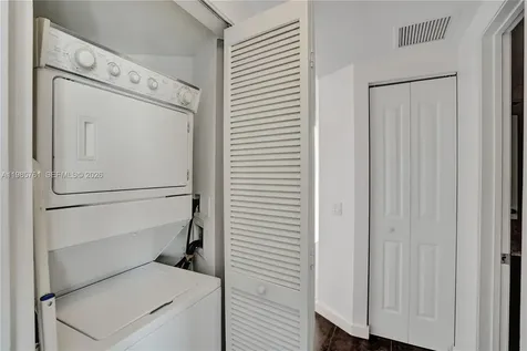 480 NE 30th Street Miami FL 33137