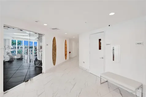 480 NE 30th Street Miami FL 33137
