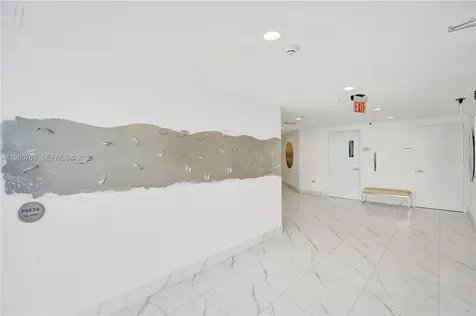 480 NE 30th Street Miami FL 33137