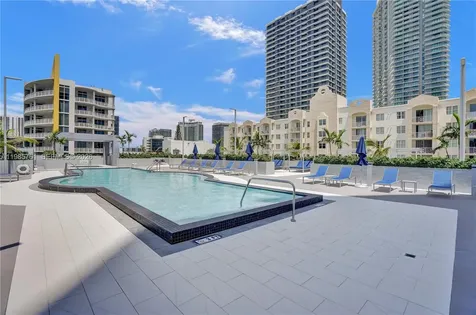 480 NE 30th Street Miami FL 33137