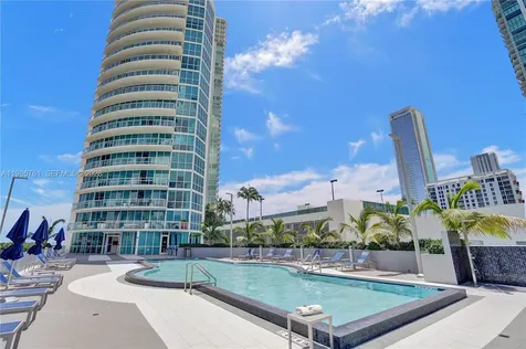 480 NE 30th Street Miami FL 33137