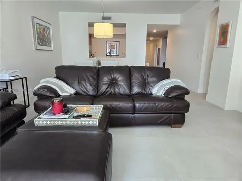 3340 NE 190th Street Aventura FL 33180