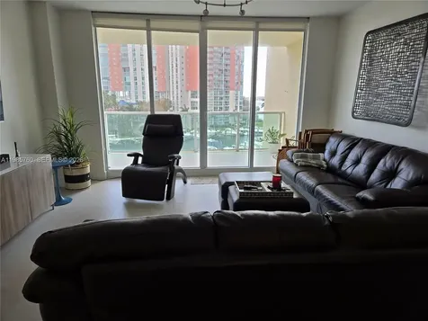 3340 NE 190th Street Aventura FL 33180