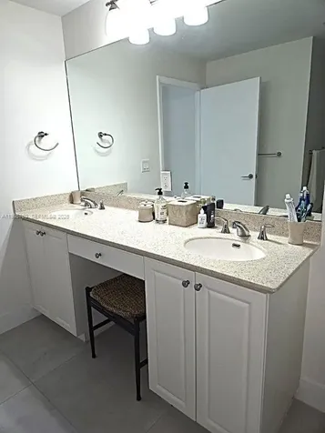 3340 NE 190th Street Aventura FL 33180