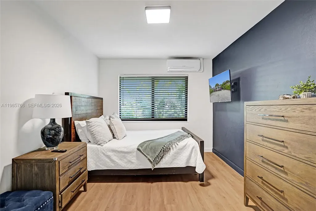 754 NE 40th Street Fort Lauderdale FL 33334