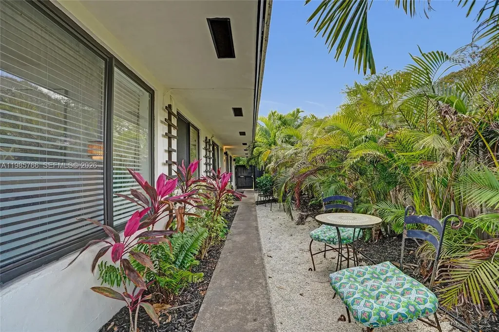 754 NE 40th Street Fort Lauderdale FL 33334