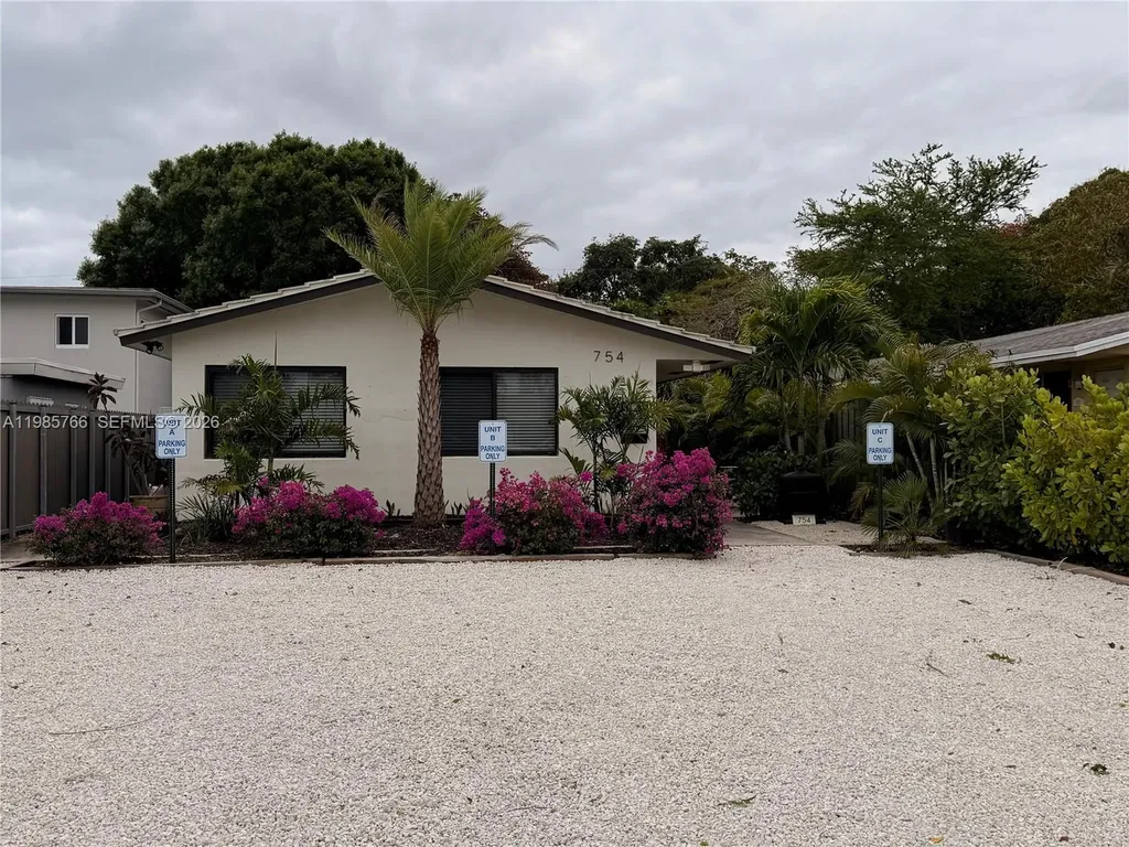 754 NE 40th Street Fort Lauderdale FL 33334