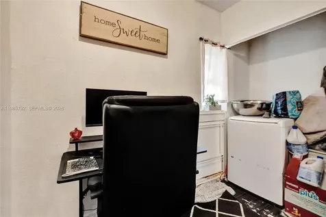 1675 NE 160th Street North Miami Beach FL 33162
