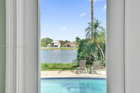 3736 Amelia Island Lane Davie FL 33328