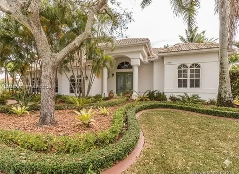 3736 Amelia Island Lane Davie FL 33328