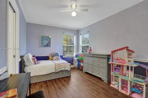 3736 Amelia Island Lane Davie FL 33328