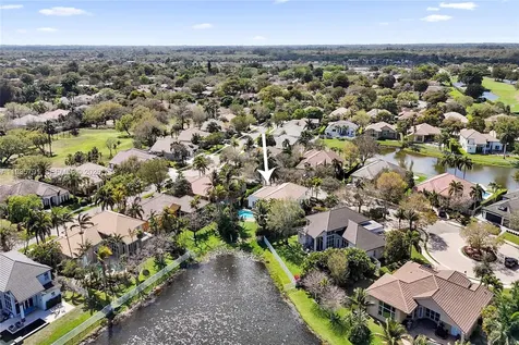 3736 Amelia Island Lane Davie FL 33328