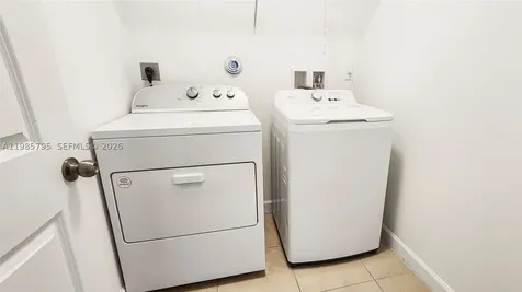 470 NE 194th Terrace Miami FL 33179