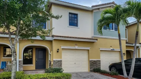 470 NE 194th Terrace Miami FL 33179