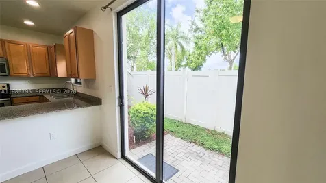 470 NE 194th Terrace Miami FL 33179