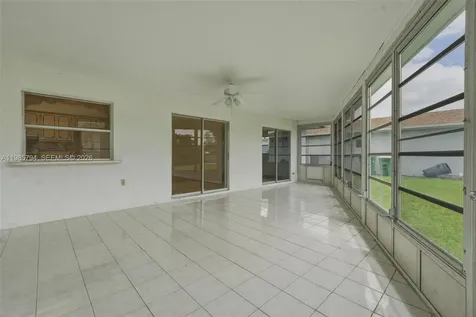 9306 NW 80th Street Tamarac FL 33321
