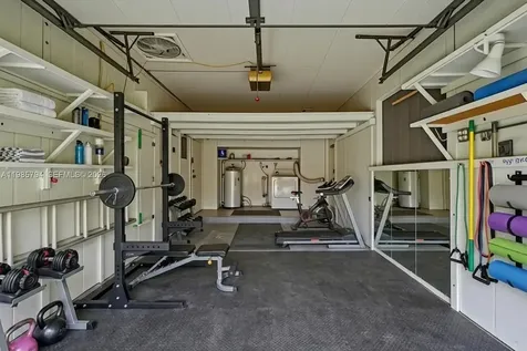 9306 NW 80th Street Tamarac FL 33321