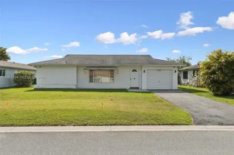 9306 NW 80th Street Tamarac FL 33321
