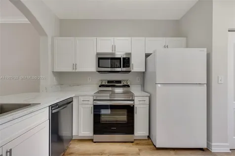 15750 SW 92nd Avenue Palmetto Bay FL 33157