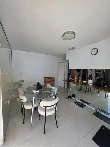 710 SW 99th Court Circle Miami FL 33174