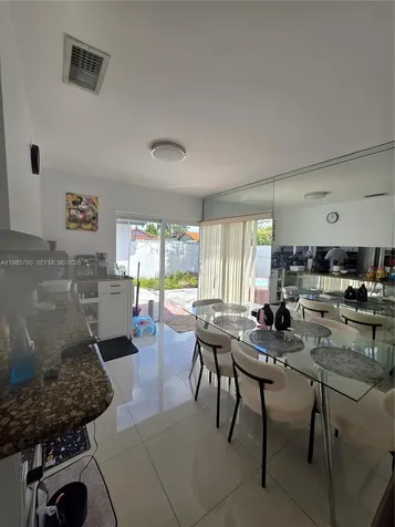 710 SW 99th Court Circle Miami FL 33174